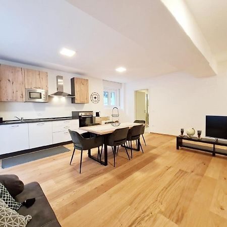 Apartment Palermo - Very Cosy, Calm And Close To The City Centre Bolzano Bagian luar foto