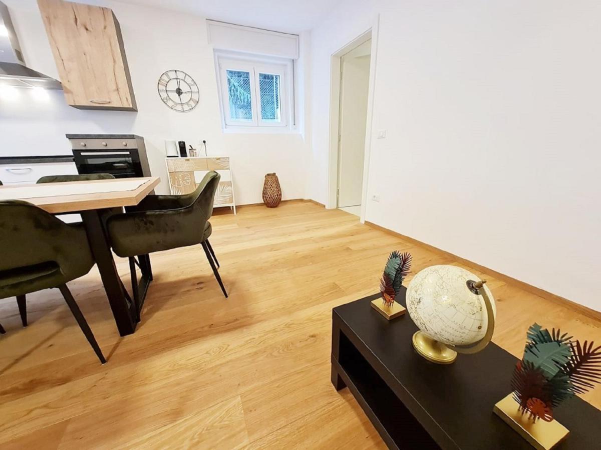 Apartment Palermo - Very Cosy, Calm And Close To The City Centre Bolzano Bagian luar foto