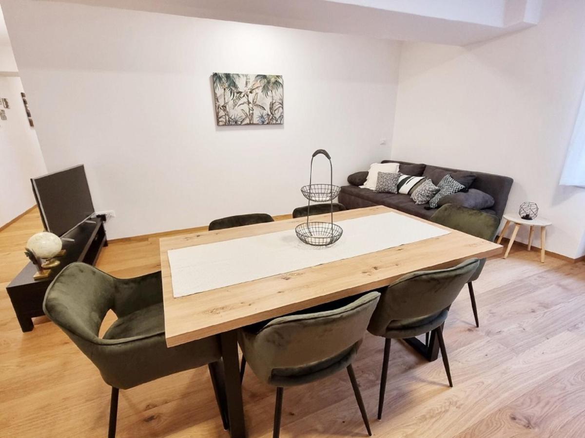 Apartment Palermo - Very Cosy, Calm And Close To The City Centre Bolzano Bagian luar foto