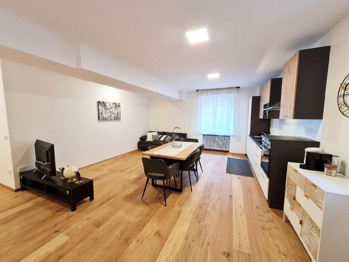 Apartment Palermo - Very Cosy, Calm And Close To The City Centre Bolzano Bagian luar foto